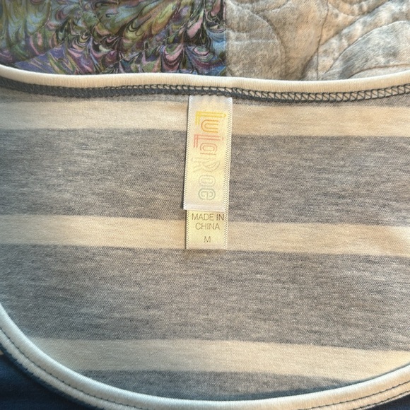 Lularoe top. - Picture 2 of 2